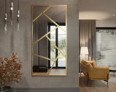 Großer Spiegel in der Inneneinrichtung